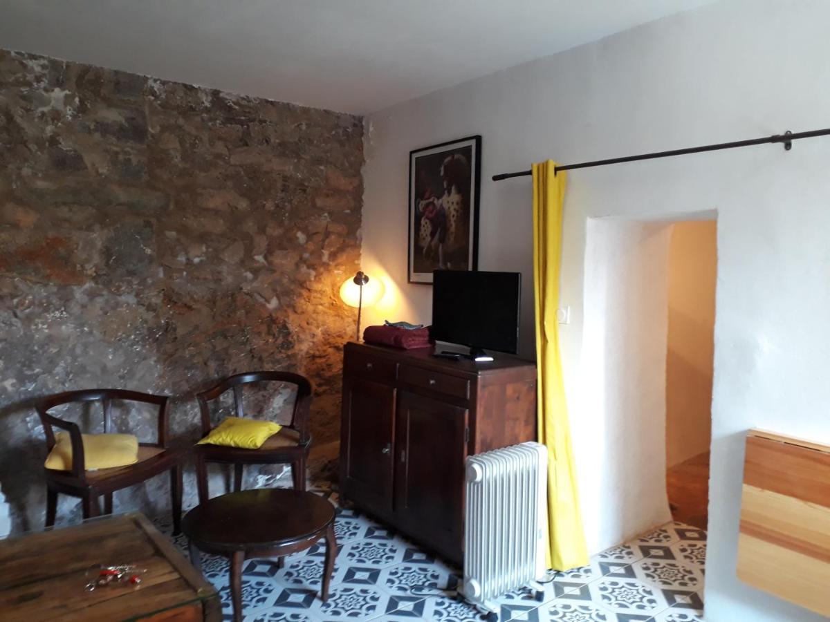 Caraussane Caractere Terrasse Sur Jardin Et Wifi Via Fibre En Coeur De Ville Σετ Εξωτερικό φωτογραφία